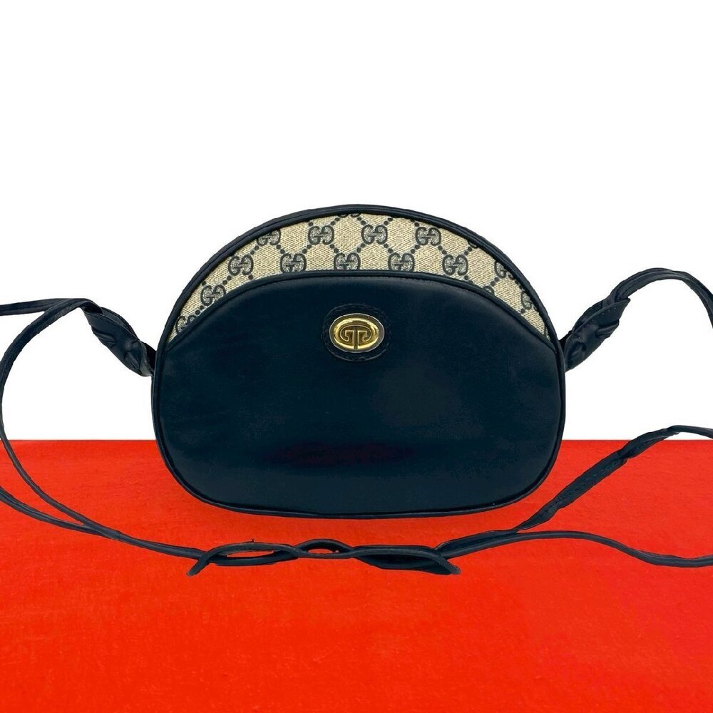 GUCCI GG leather shoulder bag Clutch sacoche Navy Blue